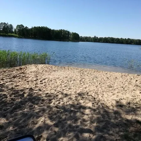 B10 Pan I Pani Zuraw Nad Jeziorem Hébergement de vacances *