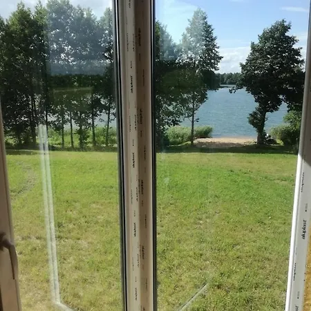B10 Pan I Pani Zuraw Nad Jeziorem Ełk
