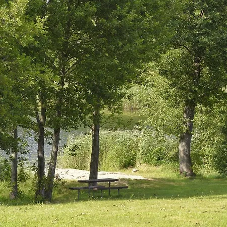B10 Pan I Pani Zuraw Nad Jeziorem Hébergement de vacances Ełk